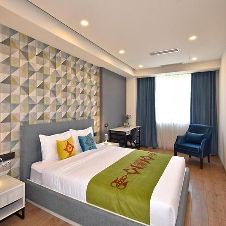 Home4You City Center Apartments Ереван Екстериор снимка