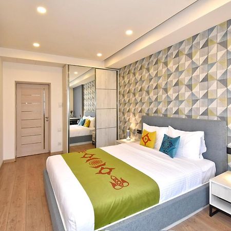 Home4You City Center Apartments Ереван Екстериор снимка