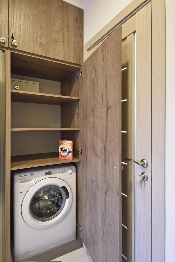 Home4You City Center Apartments Ереван Екстериор снимка