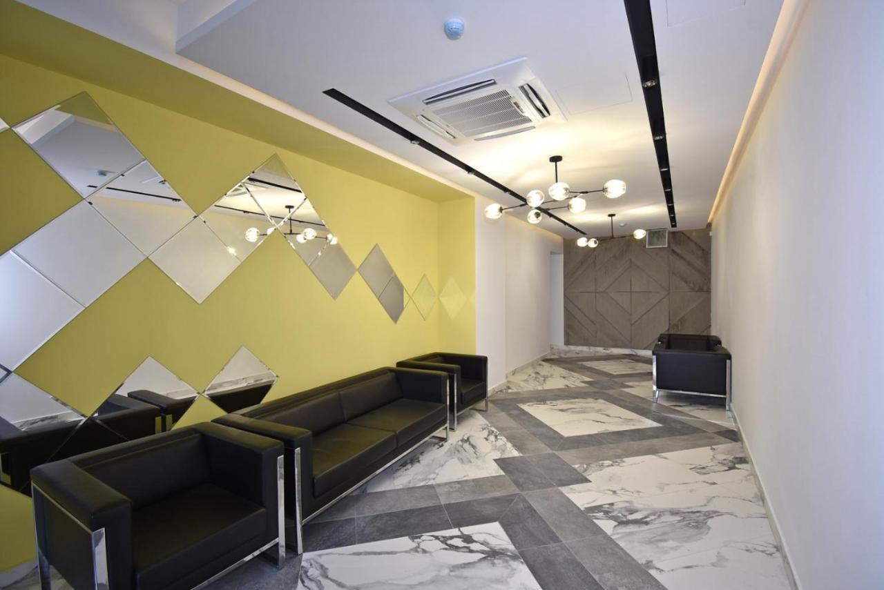 Home4You City Center Apartments Ереван Екстериор снимка