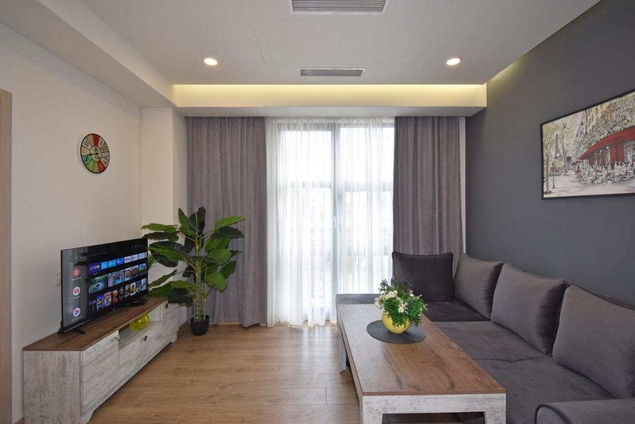 Home4You City Center Apartments Ереван Екстериор снимка