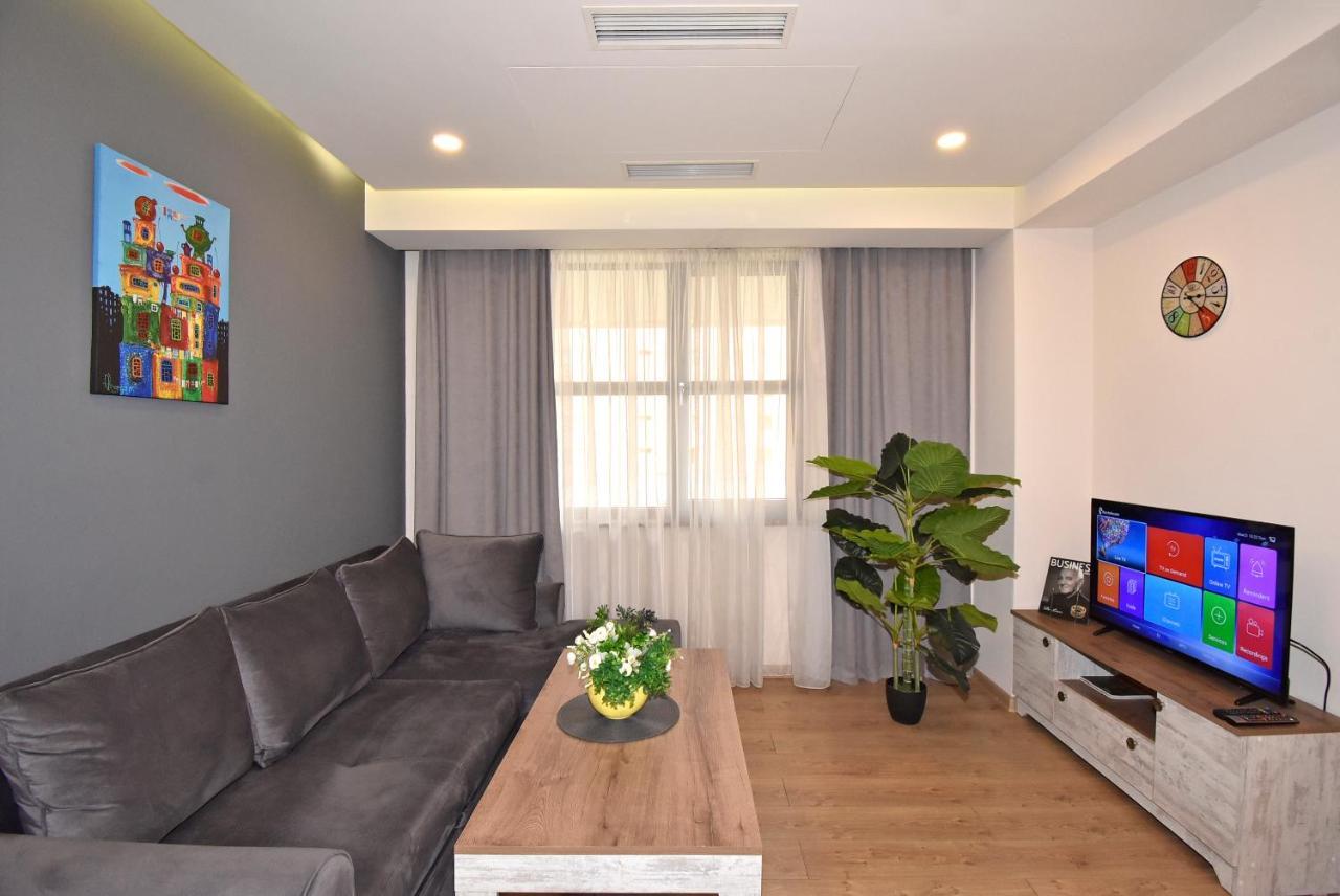 Home4You City Center Apartments Ереван Екстериор снимка