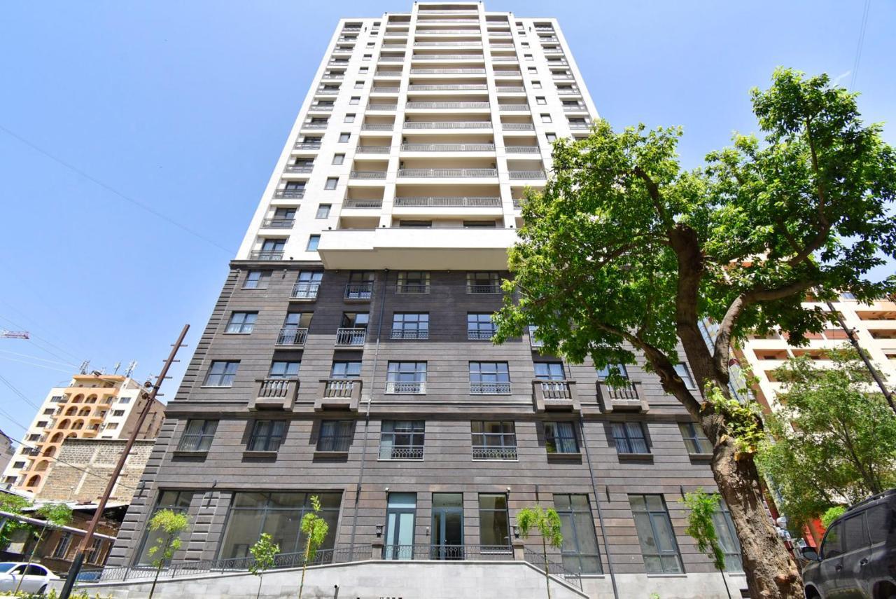 Home4You City Center Apartments Ереван Екстериор снимка
